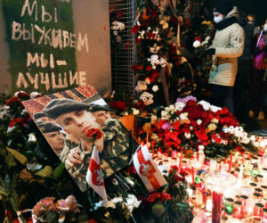 Roman Bondarenko Białoruś zapaliła się TYSIĄCEM zniczy