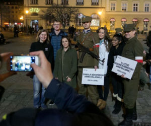 W żołnierzy Armii Krajowiej wcieliło się ponad 30 osób