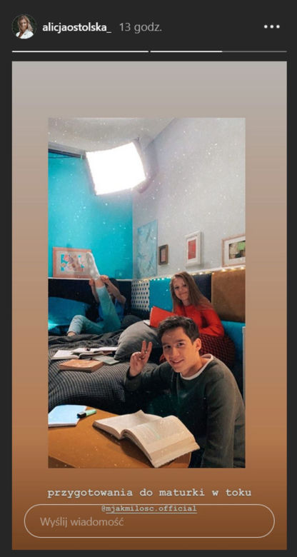 M jak miłość po wakacjach 2020. Mateusz (Krystian Domagała), Ewka (Jowita Chwałek), Lilka (Monika Mielnicka)