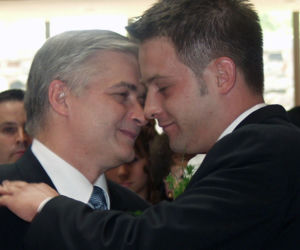 Cimoszewicz do syna: Chcesz do Senatu, zmień nazwisko