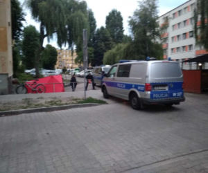 Zwłoki koło garażu w Świnoujściu