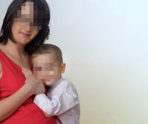 Zadźgała troje dzieci, spaliła się z nimi w domu?