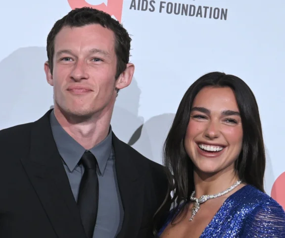 Dua Lipa i Callum Turner wzięli ślub. Gwiazda zaskoczyła kreacją