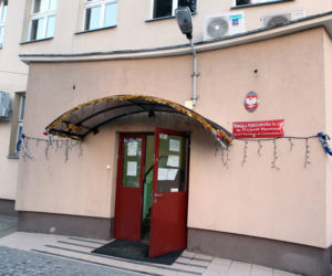 Odwołane lekcje w szkole przy ul.Leszczynowej w Warszawie