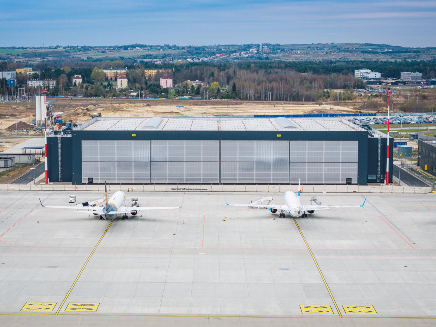 Hangar H4  na lotnisku w Pyrzowicach (Katowice Airport)