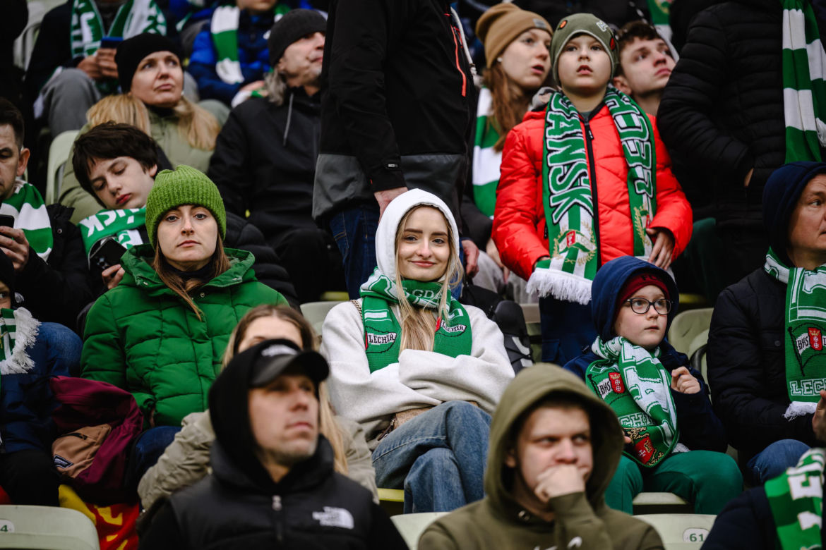 Lechia Gdańsk - Raków Częstochowa; Zdjęcia kibiców z meczu 30. kolejki PKO BP Ekstraklasy