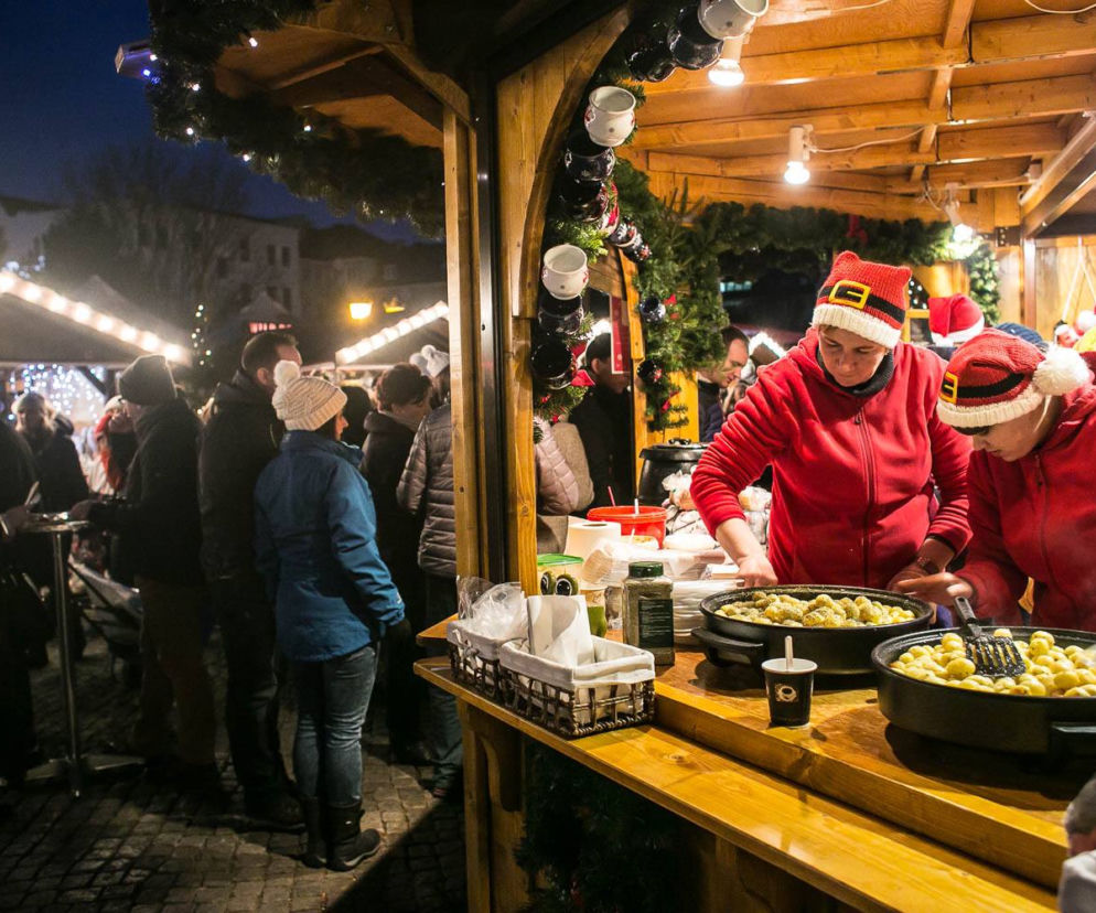 Jarmark Bożonarodzeniowy potrwa do 23 grudnia.