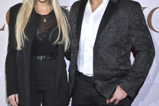 Herbuś w garniaku, Paschalska w lateksie, ale to Fabijański skradł show… pieskiem!