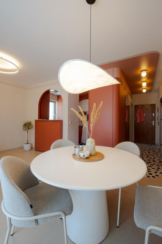 Nail Polish Inspired Interior: Hybryda mieszkania i studia fotograficznego na 63 metrach