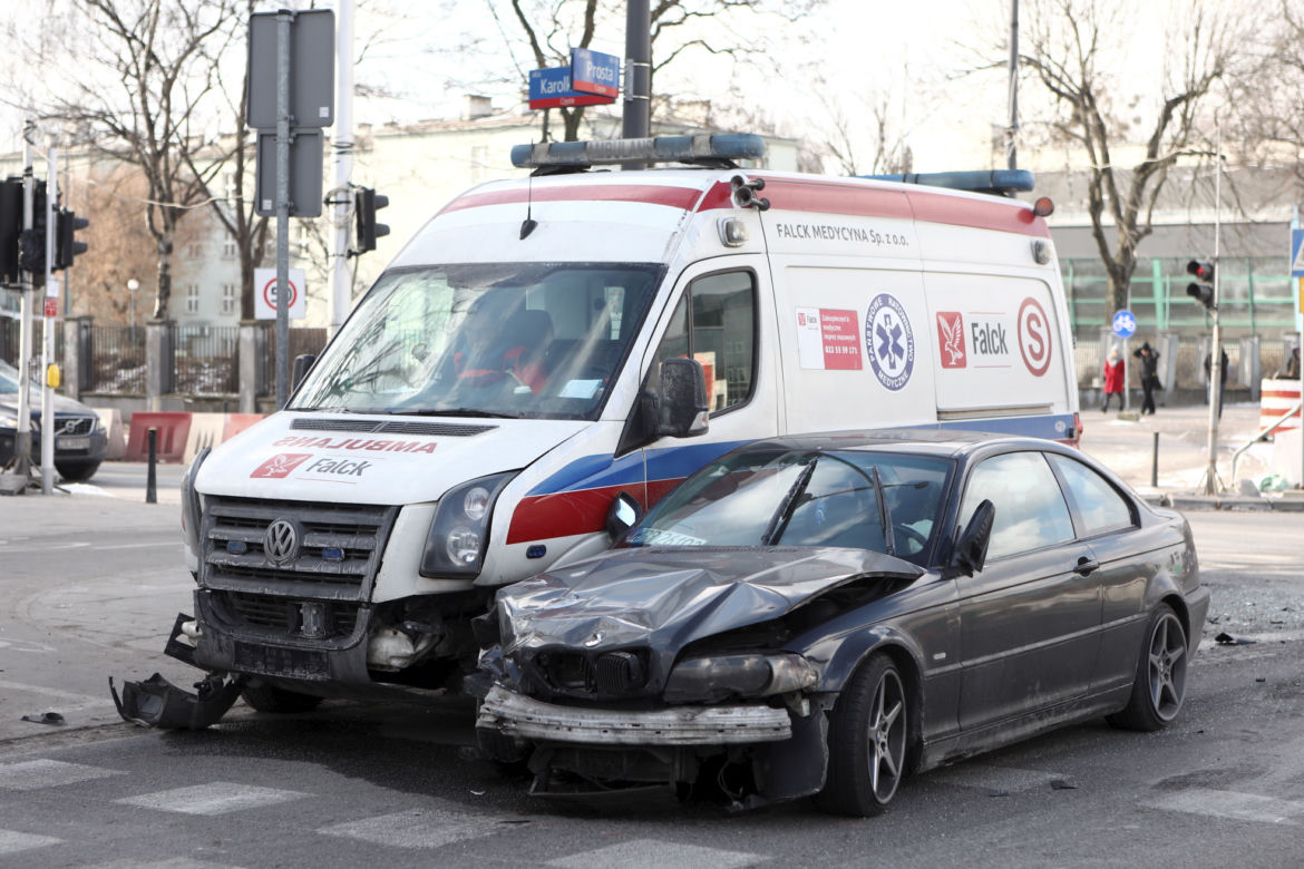 Patrole strajkują, kierowcy szarżują