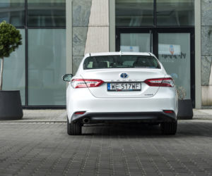 Toyota Camry 2.5 Hybrid 218 KM e-CVT Executive + VIP