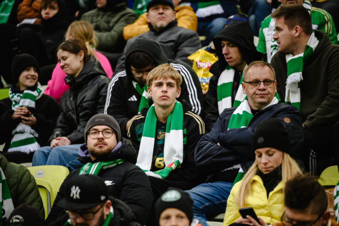 Lechia Gdańsk - Raków Częstochowa; Zdjęcia kibiców z meczu 30. kolejki PKO BP Ekstraklasy