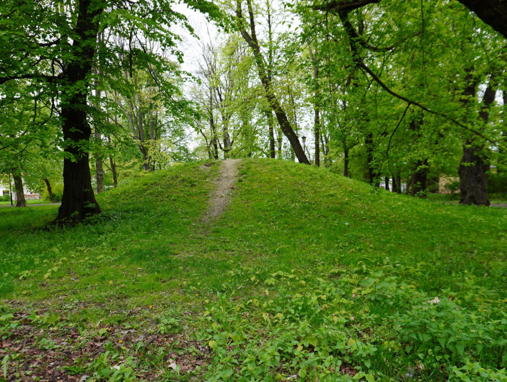 Park Bronowice wiosną 2024