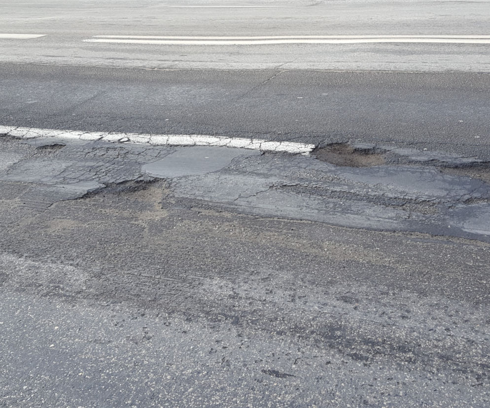 Zima zniszczyła lubelskie ulice. W niektórych miejscach Lublina trzeba zwolnić do 30 km/h! 