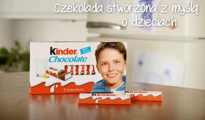 To on był chłopcem z opakowania Kinder! Dziś ma ponad 30 lat i trudno go rozpoznać
