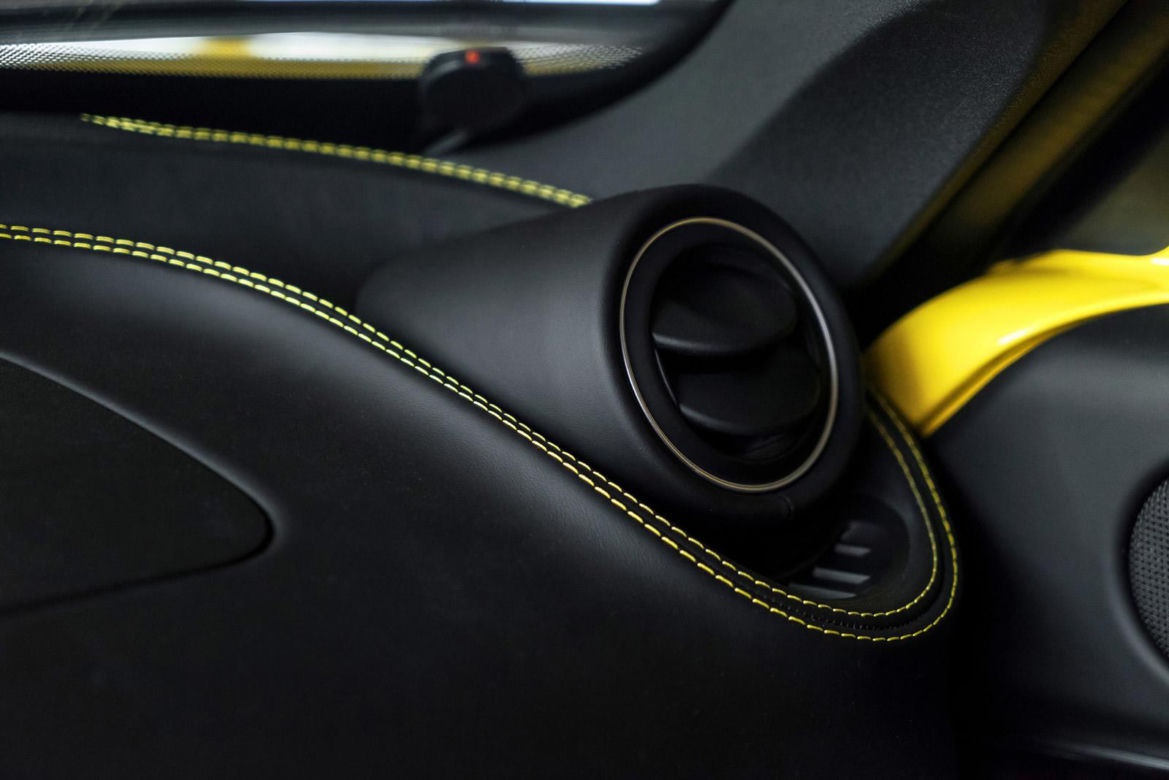Alfa Romeo 4C Spider