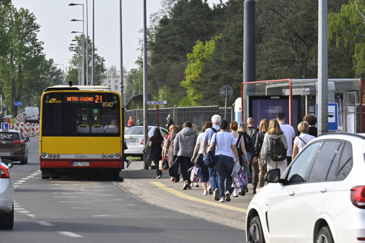 Bródno odcięte od tramwajów na trzy miesiące. Pasażerowie są wściekli. "Tu chyba nas ktoś nie lubi" 