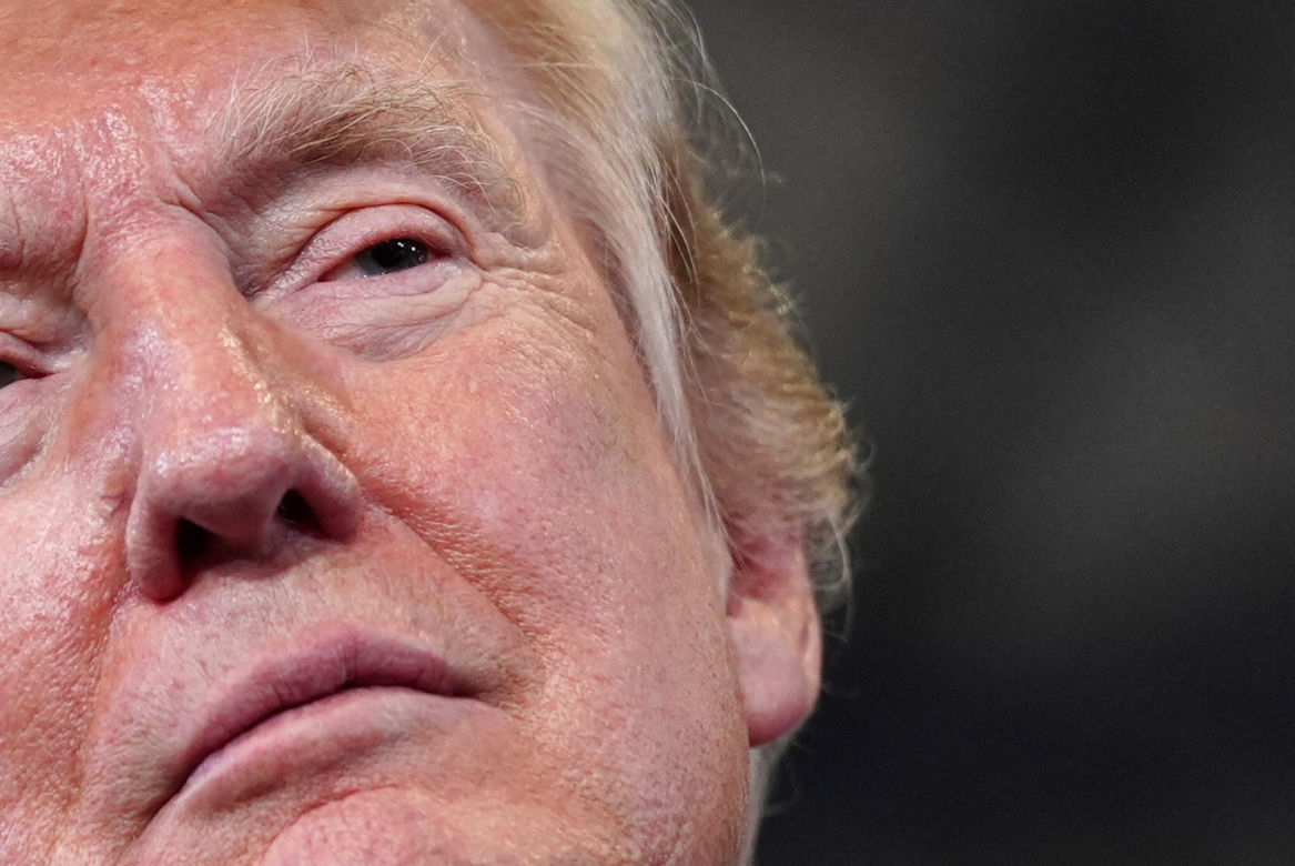 Prezydent USA Donald Trump uciszał w poniedziałek dziennikarkę CNN Kristen Holmes