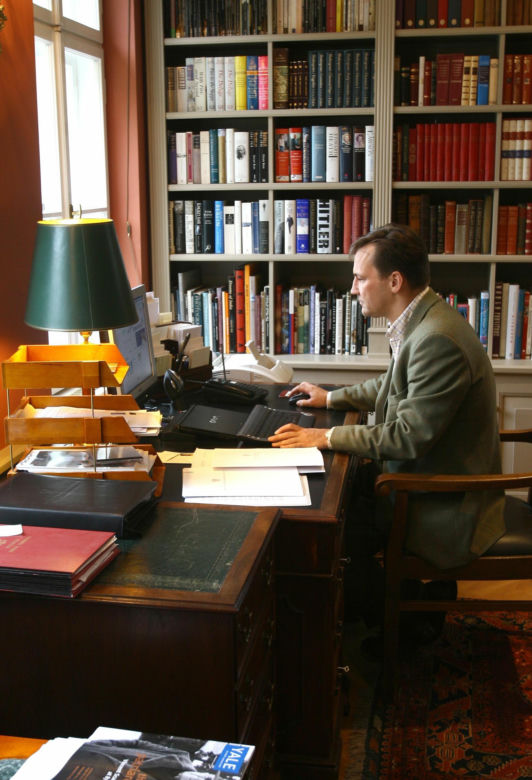 Radosław Sikorski i dwór Chobielin