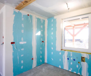 Tragiczny wypadek przerwał marzenia. Ekipa Nasz Nowy Dom walczyła z czasem. ZDJĘCIA domu przed i po remoncie