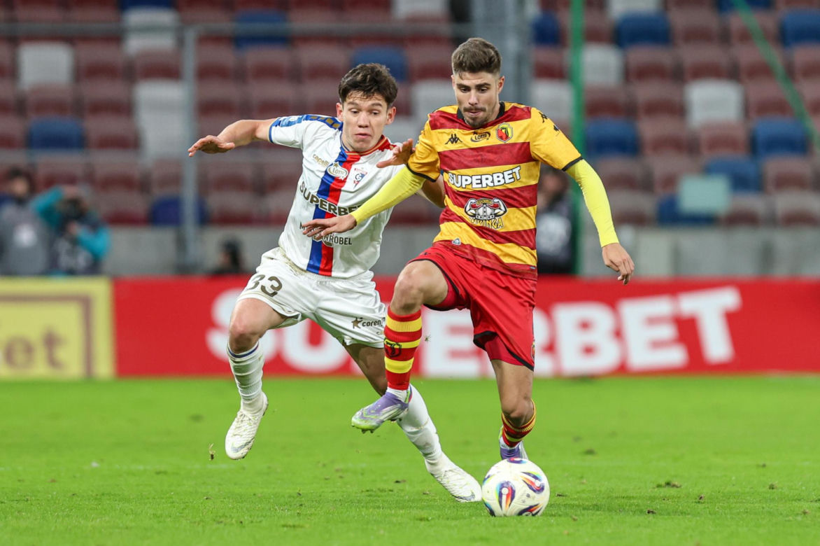 Górnik Zabrze - Jagiellonia Białystok, zdjęcia kibiców i zawodników z meczu 13. kolejki PKO BP Ekstraklasy