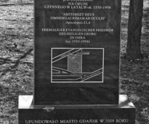 Dawny cmentarz w rejonie Junackiej-Związkowej
