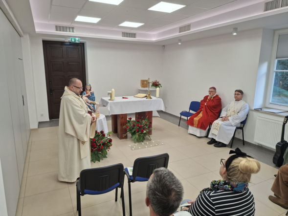 Rekolekcje dla rodziców po stracie dziecka w Domu Rekolekcyjnym Caritas w Kołobrzegu-Podczelu w październiku 2025 roku