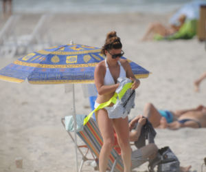 Marta Manowska na plaży