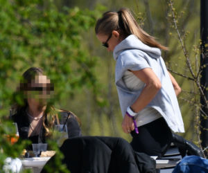 Anna Lewandowska z koleżankami