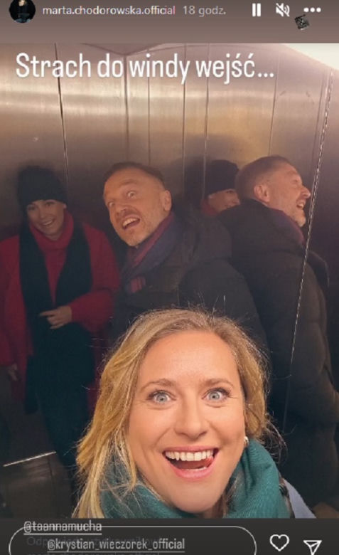M jak miłość na planie. Magda (Anna Mucha), Julia (Marta Chodorowska), Andrzej Budzyński (Krystian Wieczorek)