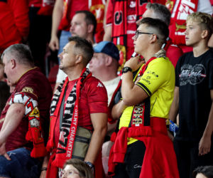 Widzew Łódź - Lech Poznań: Zdjęcia kibiców z meczu 6. kolejki PKO BP Ekstraklasy