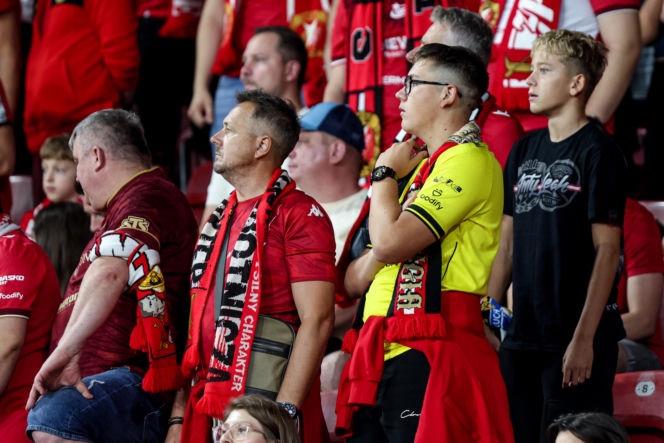 Widzew Łódź - Lech Poznań: Zdjęcia kibiców z meczu 6. kolejki PKO BP Ekstraklasy
