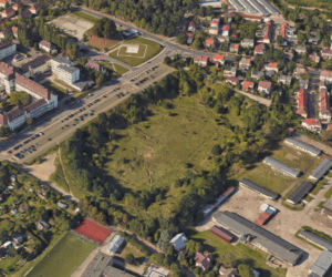 Wielki krater na Pogodnie