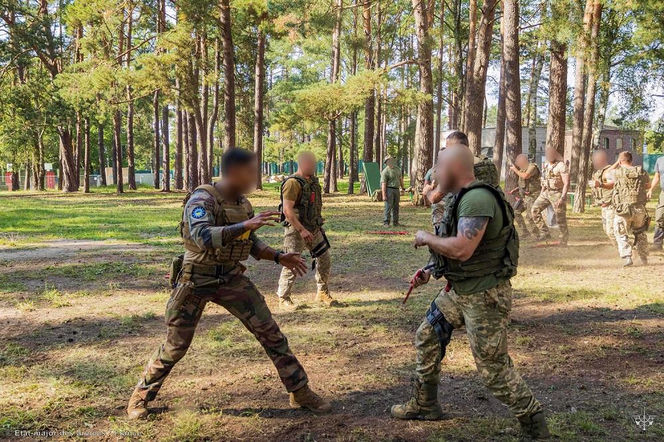 Szkolenia Ukraińców w Polsce. Przygotowanie do wojny z przeszłości?