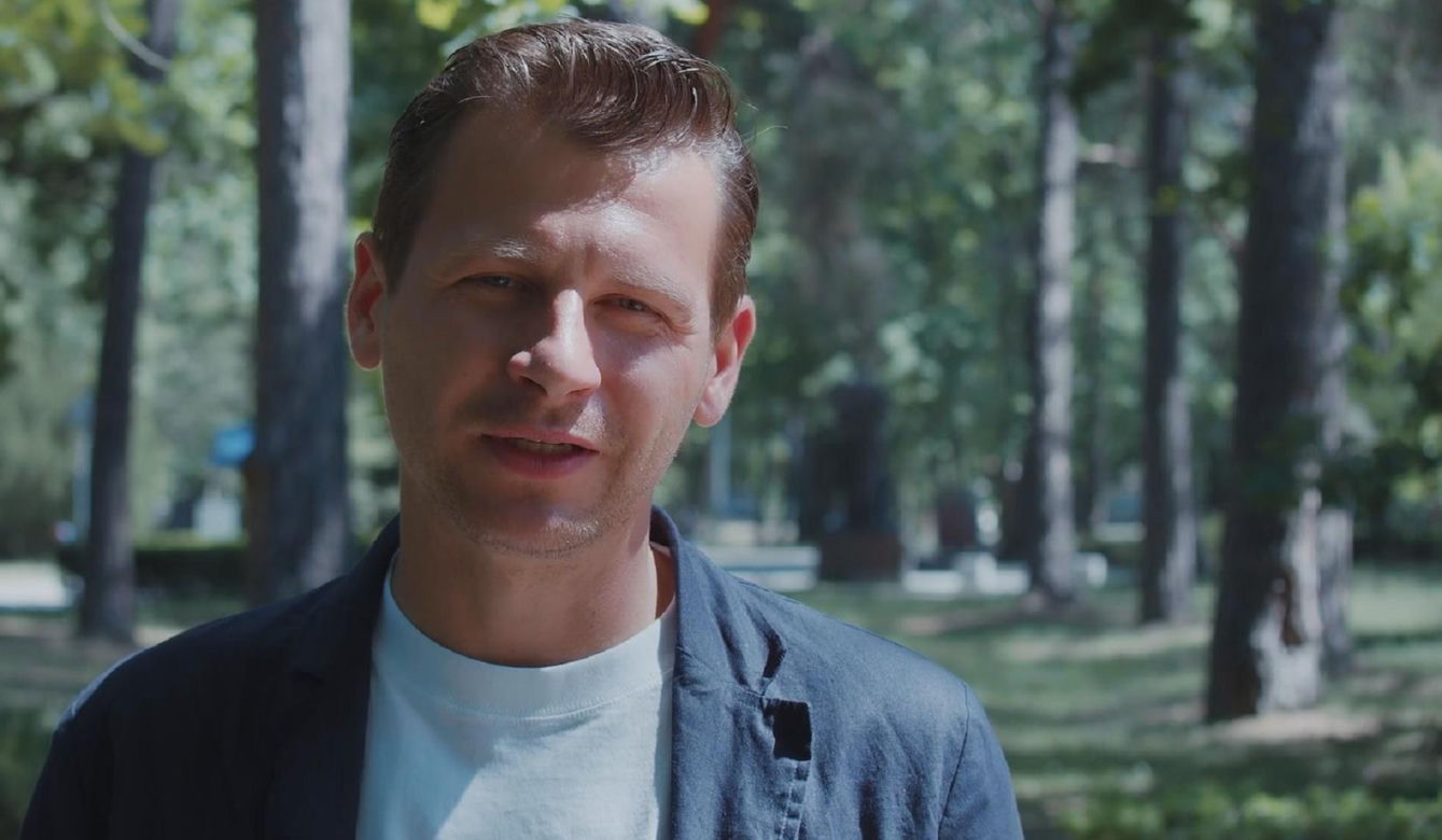 M jak miłość kulisy serialu. Adam Karski (Patryk Szwichtenberg)