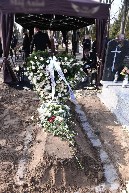 Liza po śmierci odwiedziła swoich najbliższych. Jej słowa rozrywają serca. Mówiła o cierpieniu 