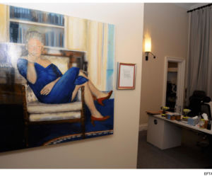 Opublikowano kolejną partię zdjęć z akt Epsteina wśród nich Bill Clinton i Michael Jackson