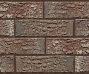 Dachówki ceramiczne, solarne i cegły ręcznie formowane