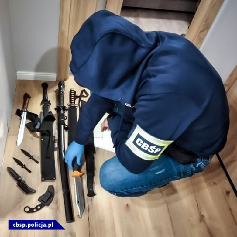  Wielka akcja CBŚP. Funkcjonariusze rozbili gang narkotykowy. Zapobiegli przeraźliwej zbrodni!