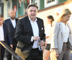 Kaczyński zwołał ważne posiedzenie PiS. Politycy już zjeżdżają na Nowogrodzką