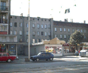 Ulica Krzywoustego w latach 90.