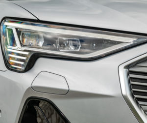 Audi e-tron Sportback 55 quattro S line (Florett Silver)