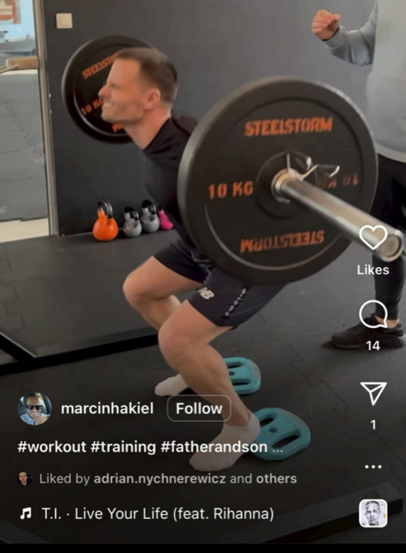 Marcin Hakiel pokazał wyrzeźbione ciało