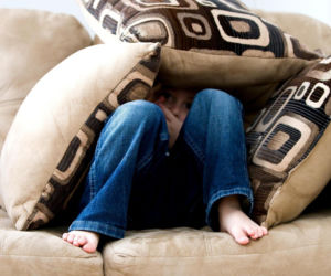 Hejt czy krytyka? Jak pomóc dziecku radzić sobie z przykrymi słowami w szkole