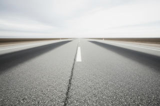 Dziewczynka machała do aut. Nie uwierzysz, jak zareagował policjant?