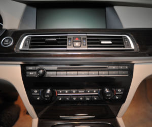 BMW serii 7 prezesa Amber Gold zlicytowane za 319 tys. zł