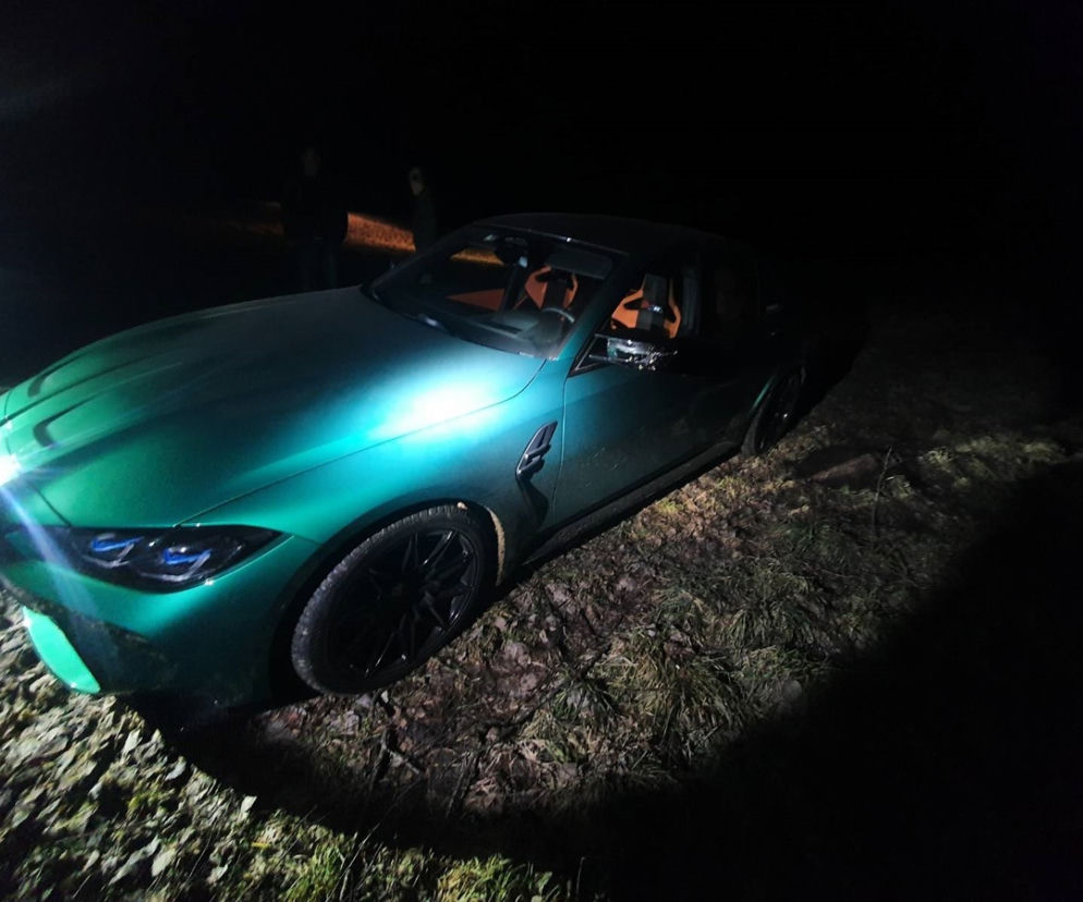 Sejny. Policjanci na polnej drodze odnaleźli zgubę za 600 tys. zł! 