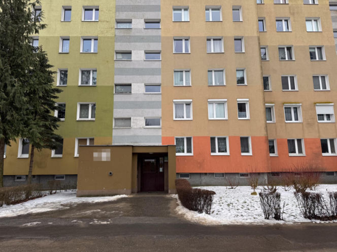 Zwłoki seniora kilka lat leżały w mieszkaniu