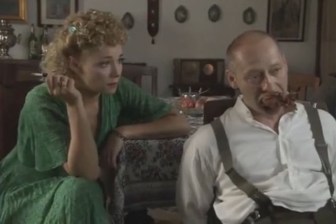 Czas honoru 6 sezon odc. 77. Woźniak (Mariusz Kiljan), Emilia (Sonia Bohosiewicz)