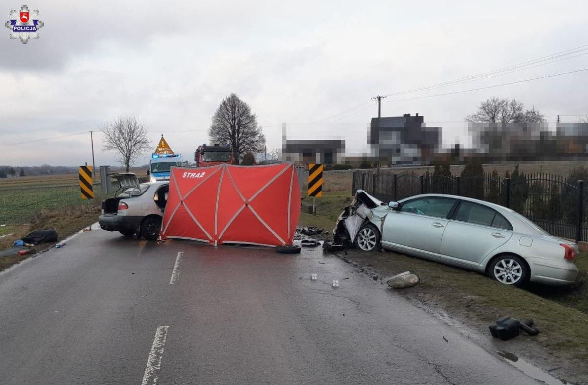 Wyprzedzał trzy auta, doprowadził do czołowego zderzenia. Zginął na miejscu